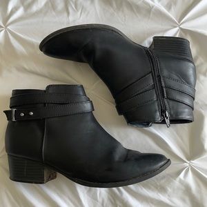 LC Lauren Conrad Booties